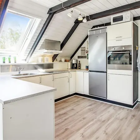 Engelbertine - 30km From The Sea By Interhome *